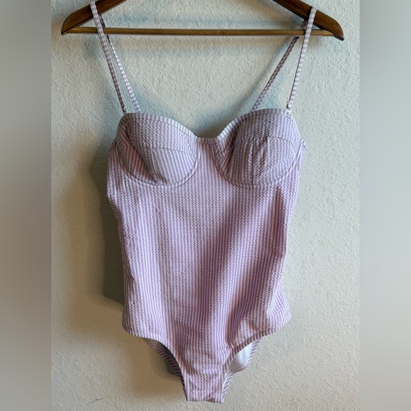 J.Crew Seersucker underwire one-piece swimsuit Size 8 - Picture 2 of 6